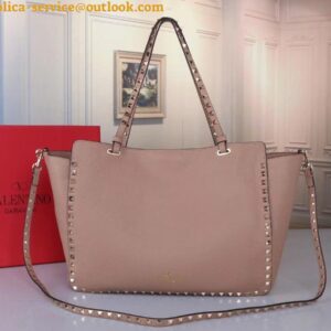 Replica Valentino Rockstud Medium Tote In Beige Grained Leather