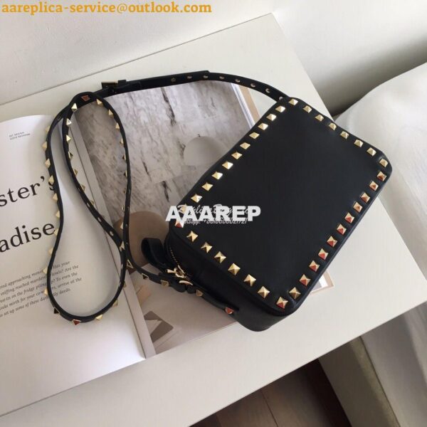 Replica Valentino Garavani Rockstud cross body bag Black 4