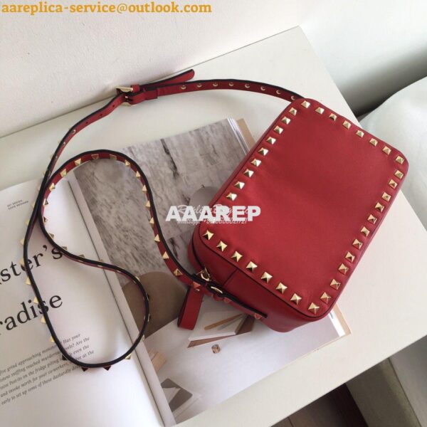 Replica Valentino Garavani Rockstud cross body bag red 11