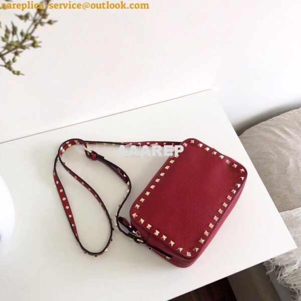 Replica Valentino Garavani Rockstud Crossbody bag in Grainy Calfskin R 5