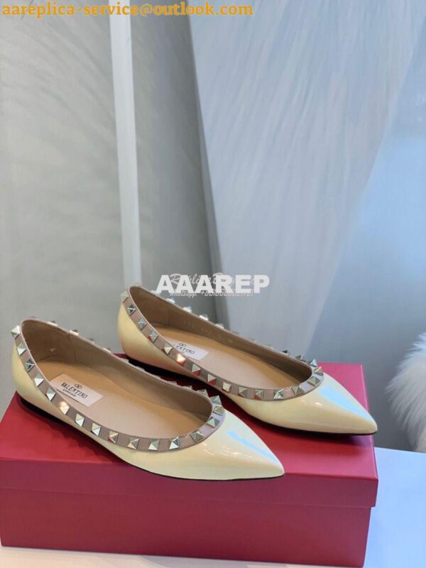 Replica Valentino Garavani Patent Rockstud Ballet Flat Ivory 3