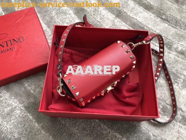 Replica Valentino Garavani Valentino Garavani Rockstud Mini Leather Cr 7