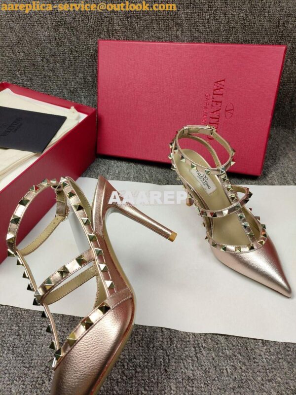 Replica Valentino Garavani Rockstud Caged Ankle Strap pump in Grainy c 4