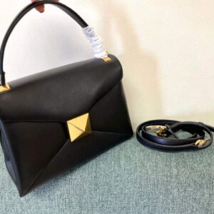 Replica Valentino WB0K58ILK Medium One Stud Grainy Calfskin Handbag Black