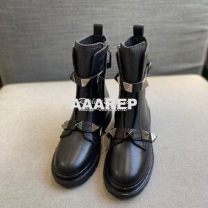 Replica Valentino Roman Stud Calfskin Combat Boot With Tonal Studs 40m