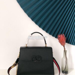 Replica Valentino VSling Grainy Calfskin Handbag ZW2B0F53 Black