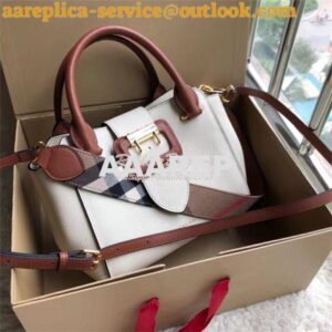 Replica Burberry The Small/Medium Buckle Tote in white Grainy Leather