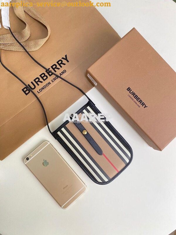 Replica Burberry Stripe E-canvas Phone Case with Strap 80267361 3