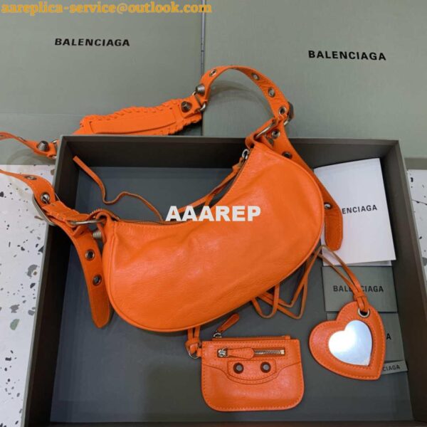 Replica Balenciaga 700940210 Women's Neo Cagole XS Handbag in Orange Arena lambskin 4