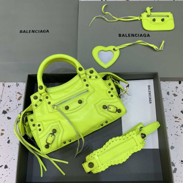 Replica Balenciaga 700940210B Neo Cagole City Handbag in Lemon Yellow Arena Lambskin 3