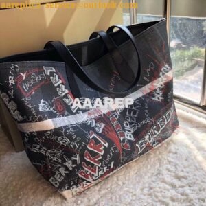 Replica Burberry The Medium Reversible Doodle Tote Black 2