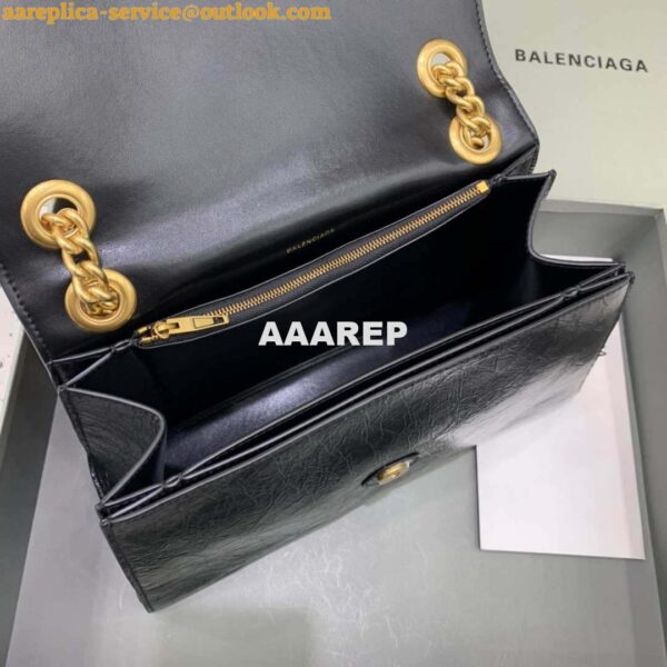 Replica Balenciaga 716393210I Crush Medium Chain Bag in black crushed calfskin aged Gold 9