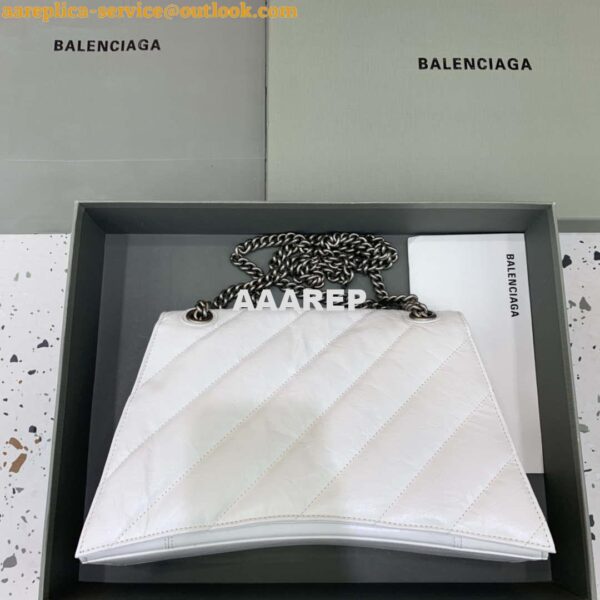 Replica Balenciaga 716393210I Crush Medium Chain Bag in White crushed calfskin aged Silver 4