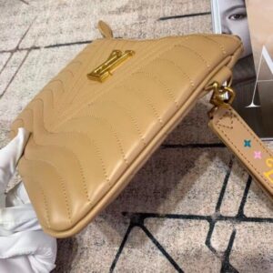 Replica Louis Vuitton New Wave Zip Pochette M68478 BLV619 2