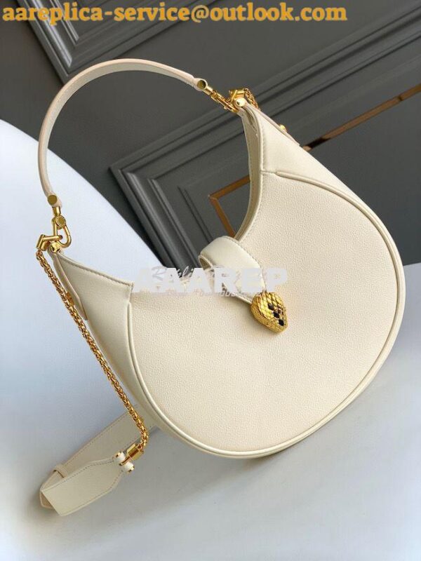 Replica Bvlgari Serpenti Ellipse Shoulder Bag 291636 Ivory 4