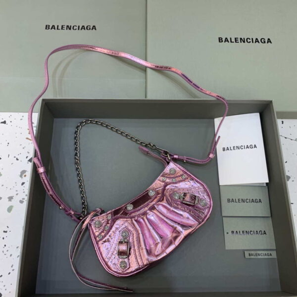 Replica Balenciaga 6940271VG9 Le Cagole Mini Multipouch in Sky Pink Crocodile 3