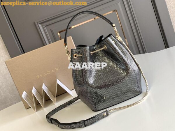 Replica Bvlgari Serpenti Forever Bucket Bag in Onyx Metallic Karung Sn 11