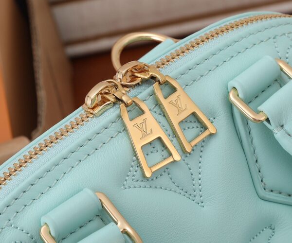 Replica Louis Vuitton Alma BB Bag Vert d'Eau Green LV M20855 7