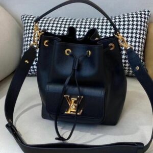 Replica Louis Vuitton Black Lockme Bucket Bag M57687 BLV718 2