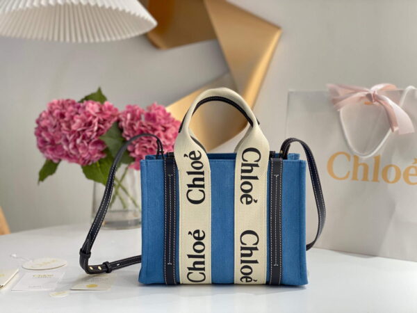 Replica Chloe 385E6690U Small Woody Tote Bag Blue 3