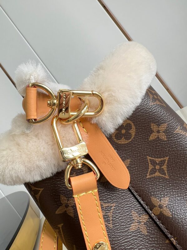 Replica Louis Vuitton LV NÉONOÉ BB Bag M46319 8