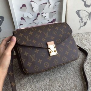 Replica Louis Vuitton Pochette Metis Bag Monogram Canvas M40780 BLV382 2