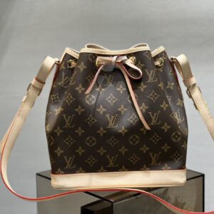 Replica Louis Vuitton LV Petit Noé Bag M40818 2