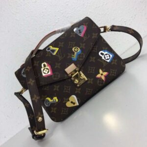 Replica Louis Vuitton Pochette Metis Monogram M44366 BLV322 2