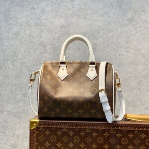 Replica Louis Vuitton SPEEDY BANDOULIÈRE 25 Bag M20754 2