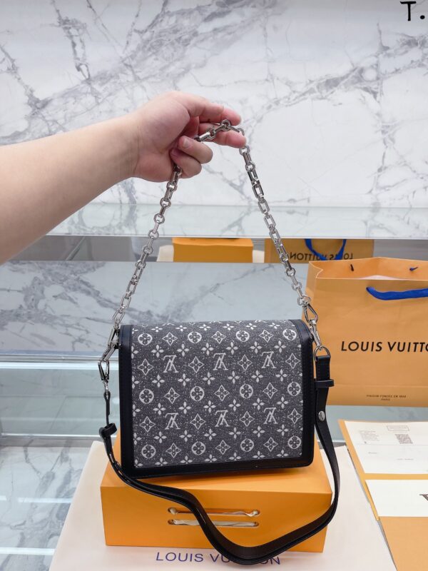 Replica Louis Vuitton DAUPHINE MM Bag Monogram Jacquard Denim M21458 5