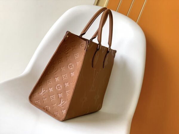 Replica Louis Vuitton LV ONTHEGO GM Cognac Brown Bag M46134 4