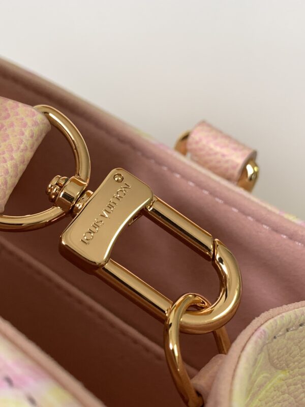 Replica Louis Vuitton LV ONTHEGO PM Pink Bag M46168 9