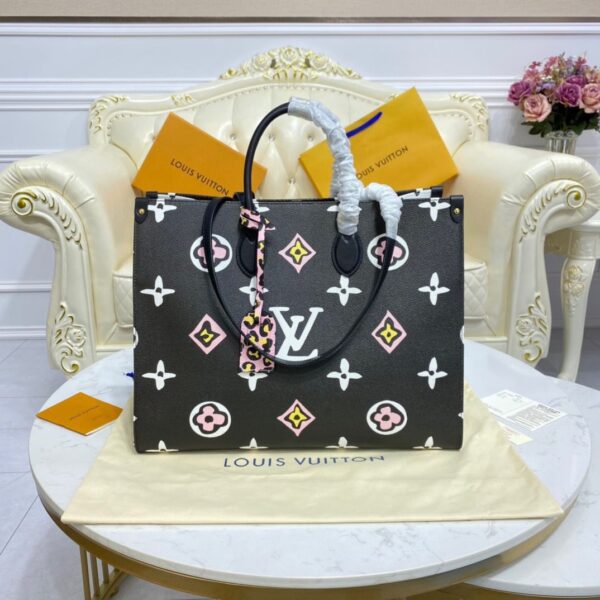 Replica Louis Vuitton Onthego GM LV M45815 15