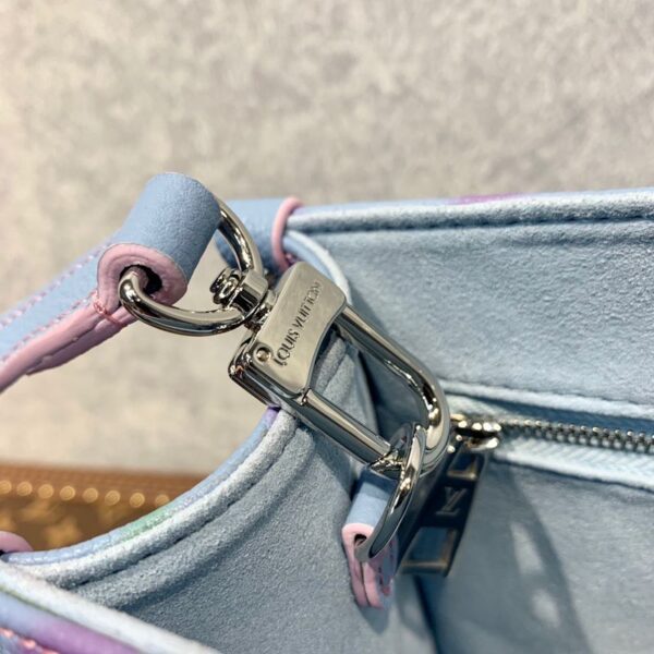 Replica Louis Vuitton OnTheGo PM LV M46067 10