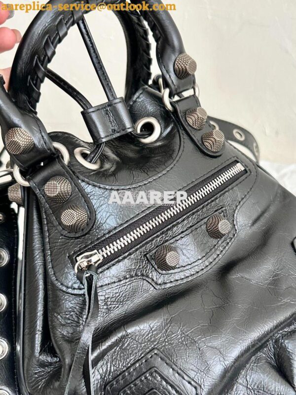 Replica Balenciaga Le Cagole Small Bucket Bag in Arena Lambskin 702432 10