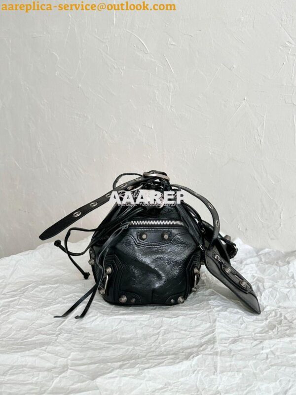 Replica Balenciaga Le Cagole XS Bucket Bag in Arena Lambskin 7024311 B 3