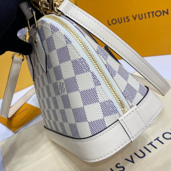 Replica Louis Vuitton Alma BB LV N45294 10