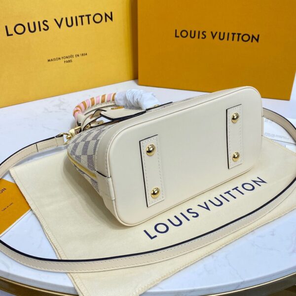 Replica Louis Vuitton Alma BB LV N45294 11