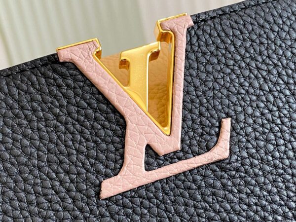 Replica Louis Vuitton Capucines MM LV M20704 9