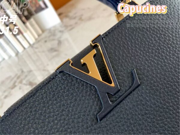 Replica Louis Vuitton Capucines MM LV M59209 8