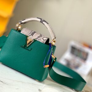 Replica Louis Vuitton Capucines Mini LV Bag Emeraude Green N80931 2