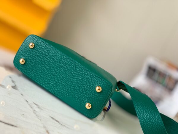 Replica Louis Vuitton Capucines Mini LV Bag Emeraude Green N80931 7