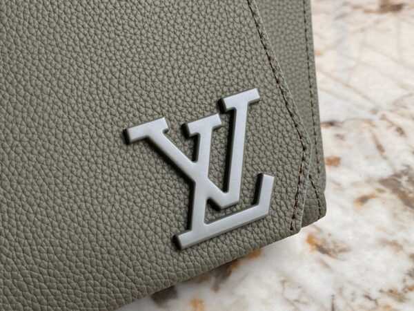 Replica Louis Vuitton TAKEOFF SLING Khaki LV Bag M21364 4