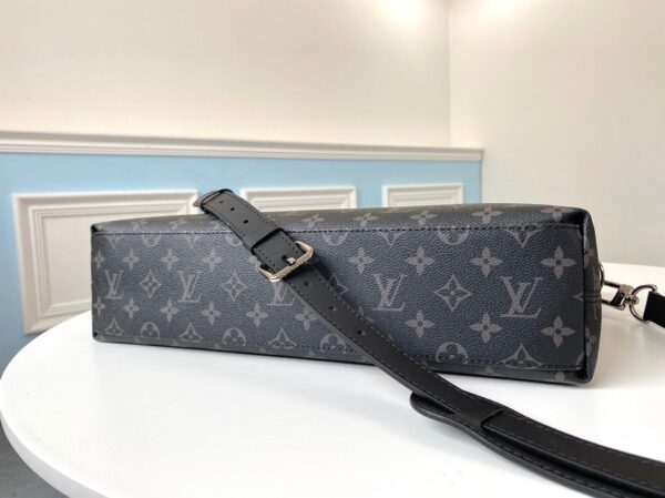 Replica Louis Vuitton BRIEFCASE EXPLORER LV M40566 7