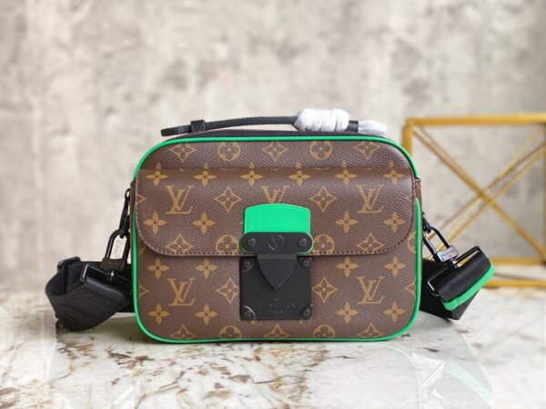 Replica Louis Vuitton S LOCK MESSENGER LV M46246 12