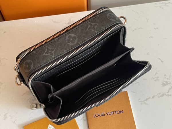 Replica Louis Vuitton ALPHA WEARABLE LV WALLET M81260 10