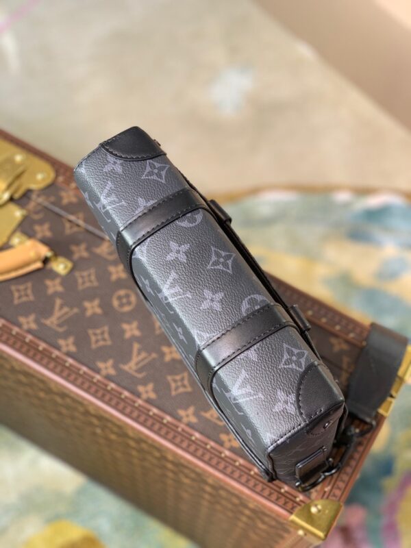 Replica Louis Vuitton TRUNK MESSENGER M45727 Monogram Eclipse canvas LV 7