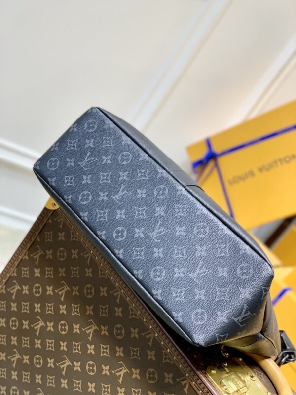 Replica Louis Vuitton SAUMUR TOTE LV M45914 7