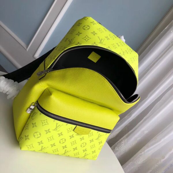 Replica Louis Vuitton Discovery Backpack PM M30228 5