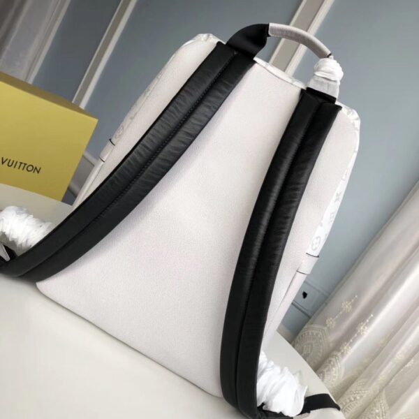Replica Louis Vuitton Discovery Backpack PM M30232 4